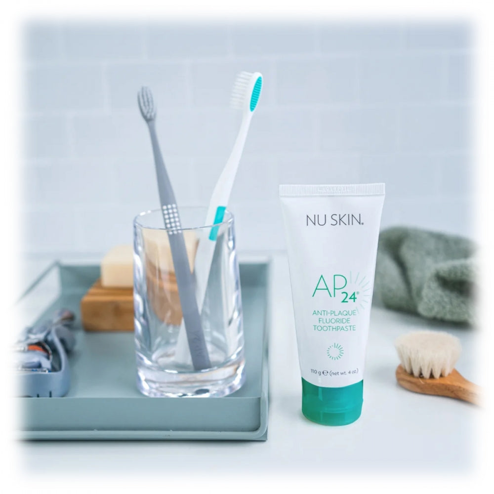 AP 24 Whitening Fluoride Toothpaste